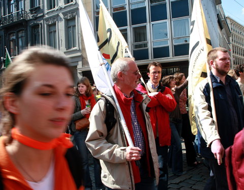 Studenten en medewerkers UGent betogen voor eerlijke financiering-34099