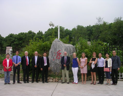 Ondertekening overeenkomst met de Shanghai Jiao Tong University-34847