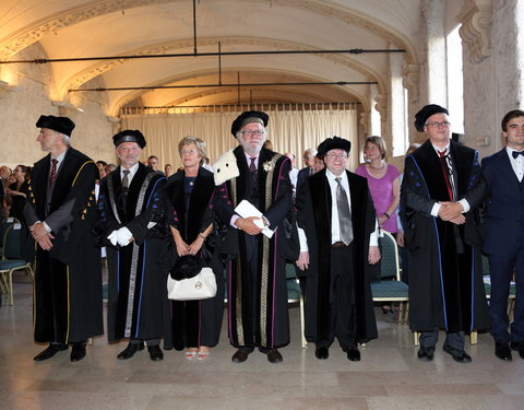 Uitreiking institutioneel eredoctoraat -34916