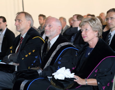 Uitreiking institutioneel eredoctoraat -34926