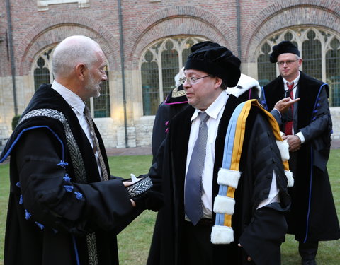 Uitreiking institutioneel eredoctoraat -34971