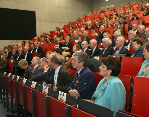 Opening nieuwbouw aan de Tweekerkenstraat van de faculteit Economie en Bedrijfskunde-35134