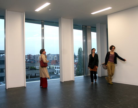 Opening nieuwbouw aan de Tweekerkenstraat van de faculteit Economie en Bedrijfskunde-35162