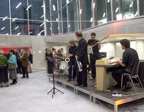 Opening nieuwbouw aan de Tweekerkenstraat van de faculteit Economie en Bedrijfskunde-35166