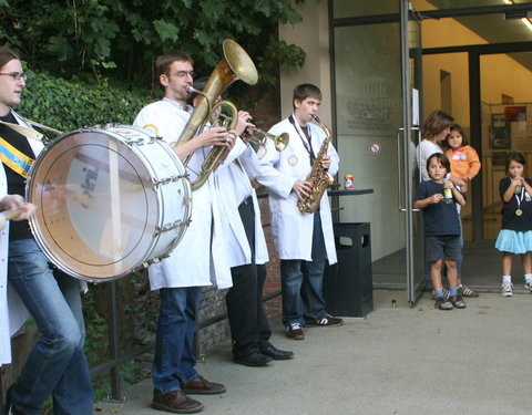 Inhuldiging van nieuwe wandelroute langs universitaire gebouwen-35206