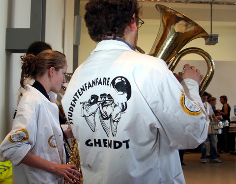 Inhuldiging van nieuwe wandelroute langs universitaire gebouwen-35208