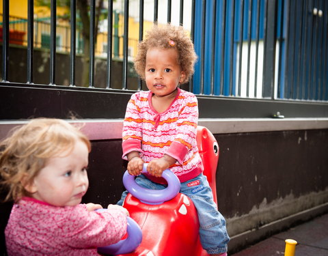 UGent kinderdagverblijf Corneel Heymans (Isabellakaai) viert 40ste verjaardag-35412