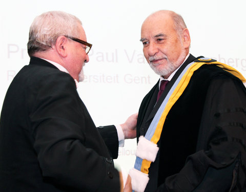 Uitreiking institutioneel eredoctoraat UGent in samenwerking met de Stad Gent aan Tahar Ben Jelloun-3637