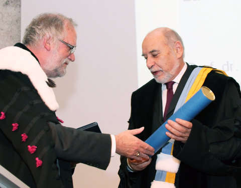 Uitreiking institutioneel eredoctoraat UGent in samenwerking met de Stad Gent aan Tahar Ben Jelloun-3638