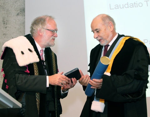 Uitreiking institutioneel eredoctoraat UGent in samenwerking met de Stad Gent aan Tahar Ben Jelloun-3640