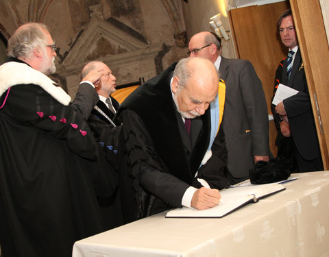 Uitreiking institutioneel eredoctoraat UGent in samenwerking met de Stad Gent aan Tahar Ben Jelloun-3661