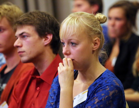 Start van Queteletcolleges, een universiteitsbreed honoursprogramma voor excellente studenten uit de tweede en derde bachelor-36