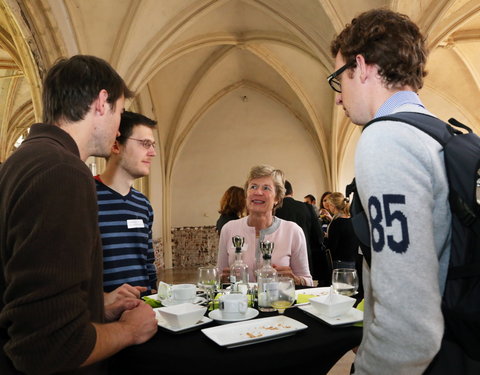 Onthaalontbijt voor nieuwe UGent medewerkers, aangenomen tijdens de periode van 13 mei 2013 tot en met 20 september 2013-36828