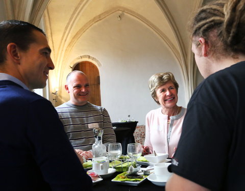 Onthaalontbijt voor nieuwe UGent medewerkers, aangenomen tijdens de periode van 13 mei 2013 tot en met 20 september 2013-36837