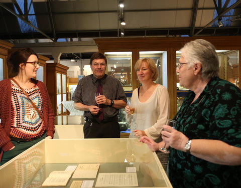 Opening tentoonstelling 'Wetenschap zet de toon'-36919