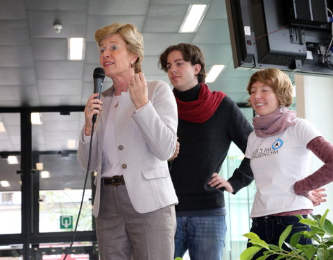 Startschot fietsmarathon van UGent for Life, ten voordele van vzw Baby-Nest-37790