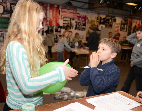 Dag van de Wetenschap 2013: Wetenschapsfestival in Kunstencentrum Vooruit-37938