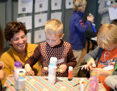 Dag van de Wetenschap 2013: Wetenschapsfestival in Kunstencentrum Vooruit-38036