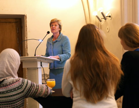 Onthaalontbijt voor nieuwe UGent medewerkers, aangenomen tijdens de periode van 31 oktober 2013 tot en met 20 november 2013-3890