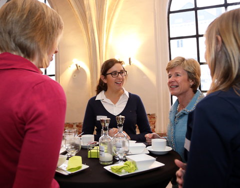 Onthaalontbijt voor nieuwe UGent medewerkers, aangenomen tijdens de periode van 31 oktober 2013 tot en met 20 november 2013-3893