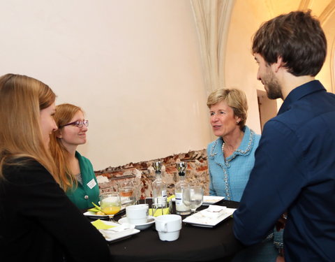 Onthaalontbijt voor nieuwe UGent medewerkers, aangenomen tijdens de periode van 31 oktober 2013 tot en met 20 november 2013-3895