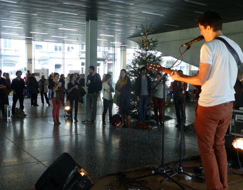 'Kerstmarkt for Life' ten voordele van vzw Kras, de koepel van de armoedeverenigingen van groot-Gent-39012