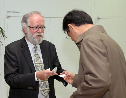 Ondertekening financieel akkoord tussen UGent en Koreaanse partners i.v.m. branch campus in Incheon (Zuid-Korea)-3902