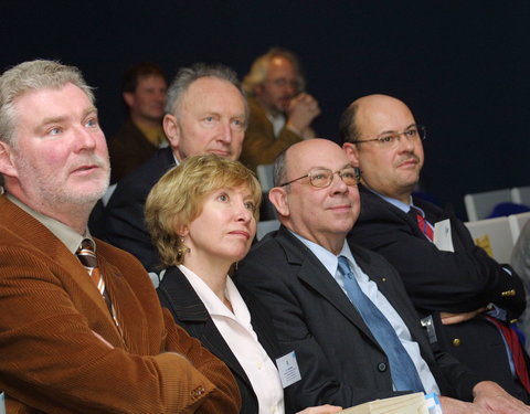 Opening cleanrooms op campus Ardoyen-39247