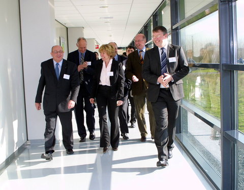 Opening cleanrooms op campus Ardoyen-39249