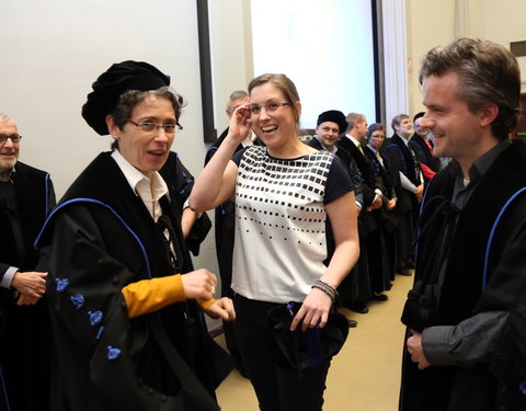 Uitreiking doctorsbaretten in de faculteit Wetenschappen-40948