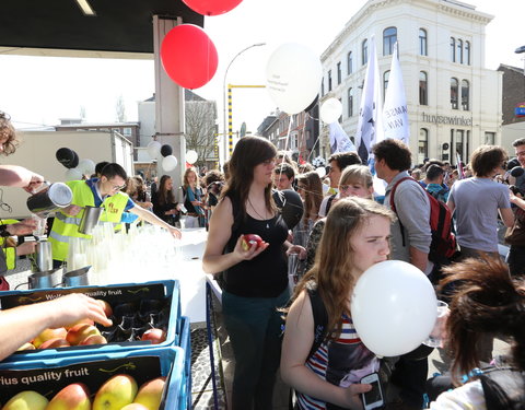 Studenten van UGent, HoGent en Arteveldehogeschool manifesteren voor kwaliteitsvol onderwijs en tegen onderfinanciering-41367