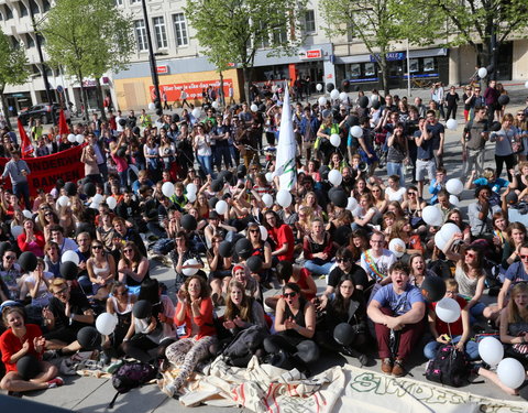 Studenten van UGent, HoGent en Arteveldehogeschool manifesteren voor kwaliteitsvol onderwijs en tegen onderfinanciering-41391