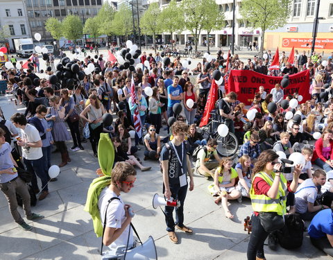 Studenten van UGent, HoGent en Arteveldehogeschool manifesteren voor kwaliteitsvol onderwijs en tegen onderfinanciering-41393