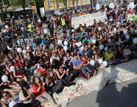 Studenten van UGent, HoGent en Arteveldehogeschool manifesteren voor kwaliteitsvol onderwijs en tegen onderfinanciering-41394