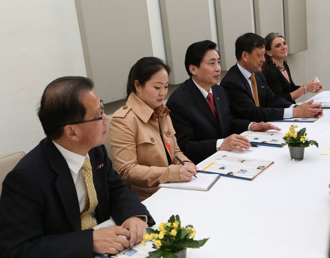 Ondertekening verlenging samenwerkingsakkoord met Sichuan University-41401