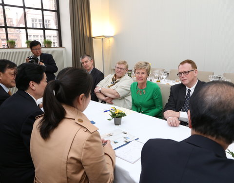 Ondertekening verlenging samenwerkingsakkoord met Sichuan University-41407