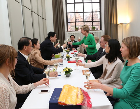 Ondertekening verlenging samenwerkingsakkoord met Sichuan University-41420