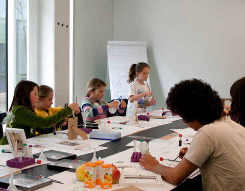 Kinderuniversiteit 2014: 'Niets is verloren'-43249