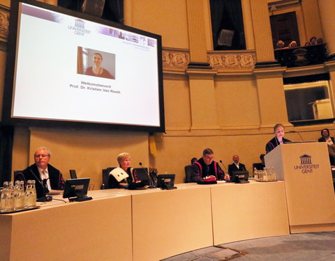 Proclamatie 2013/2014 faculteit Diergeneeskunde -43990