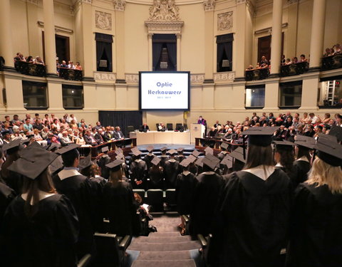 Proclamatie 2013/2014 faculteit Diergeneeskunde -44003