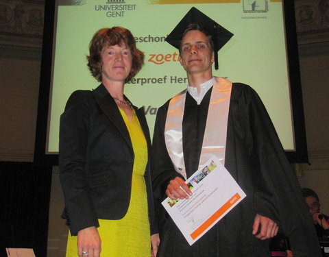 Proclamatie 2013/2014 faculteit Diergeneeskunde -44009