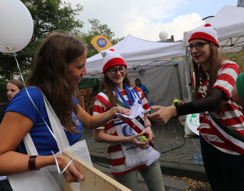 Student Kick-off 2014, actie 'Leg de lat hoger'-45072