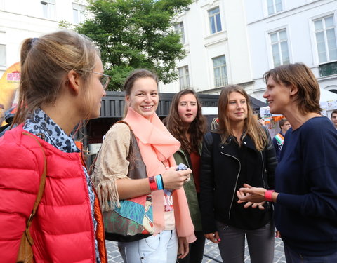 Student Kick-off 2014, actie 'Leg de lat hoger'-45082