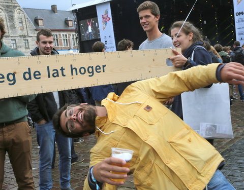 Student Kick-off 2014, actie 'Leg de lat hoger'-45101