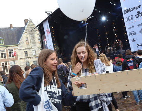 Student Kick-off 2014, actie 'Leg de lat hoger'-45106