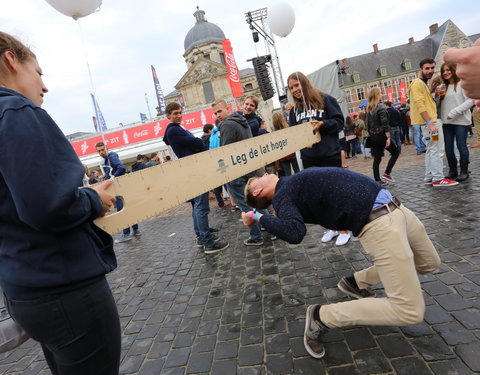 Student Kick-off 2014, actie 'Leg de lat hoger'-45121