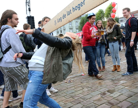 Student Kick-off 2014, actie 'Leg de lat hoger'-45124