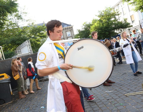 Student Kick-off 2014, actie 'Leg de lat hoger'-45132