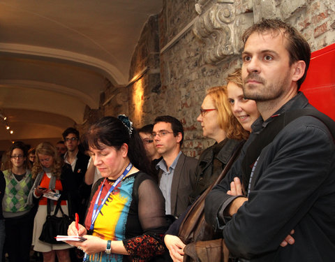 Voorstelling en inwandeling van UGentPassage (themawandeling langs elf plaatsen die de relatie tussen stad, universiteit en same