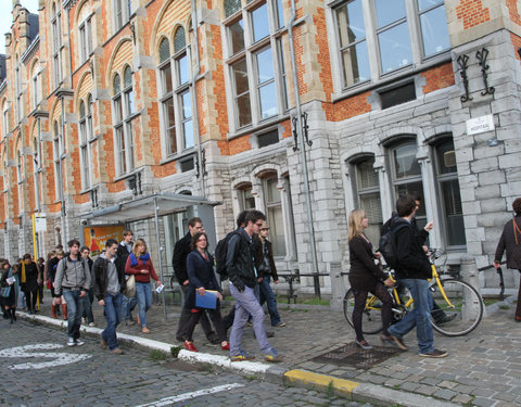 Voorstelling en inwandeling van UGentPassage (themawandeling langs elf plaatsen die de relatie tussen stad, universiteit en same